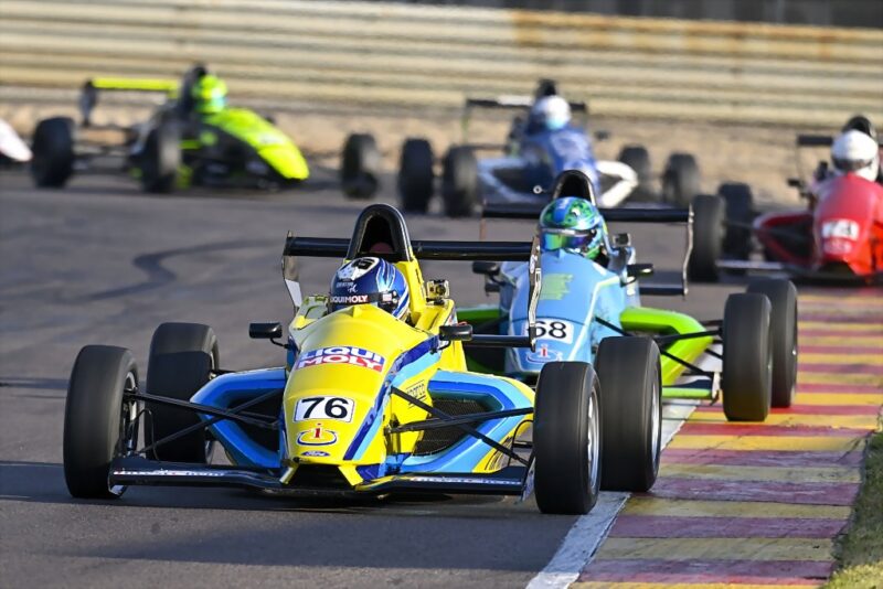 Jagger Robertson (Liqui Moly Mygale) and KC Ensor-Smith (African Heating Mygale)