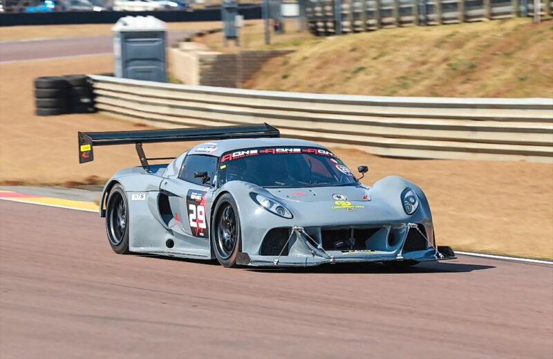 Lee Thompson (Lee Thompson Racing 2004 Lotus Exige)